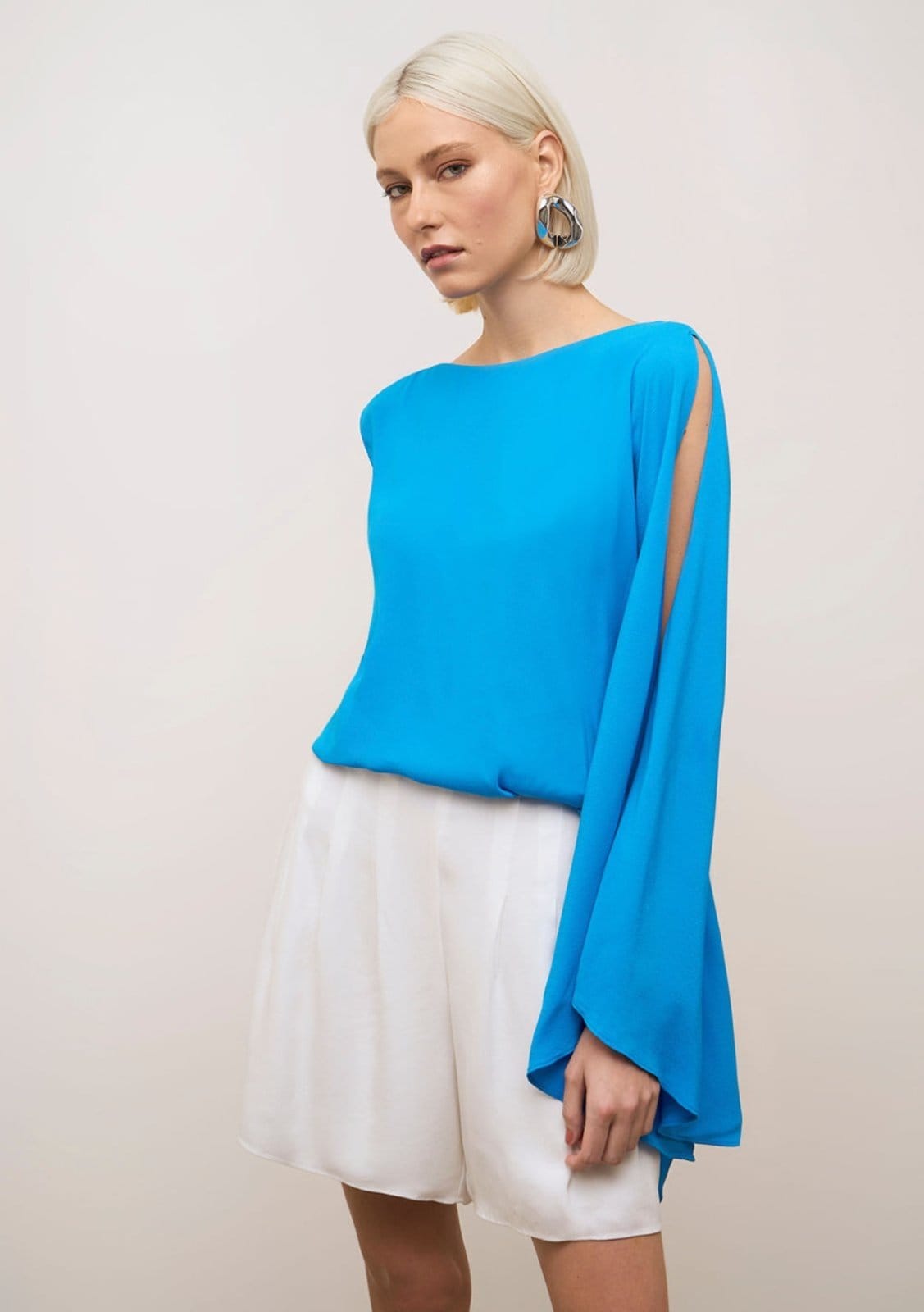 Vista principal Shorts Iódice Amplo Alta Off-white IÓDICE off-white white