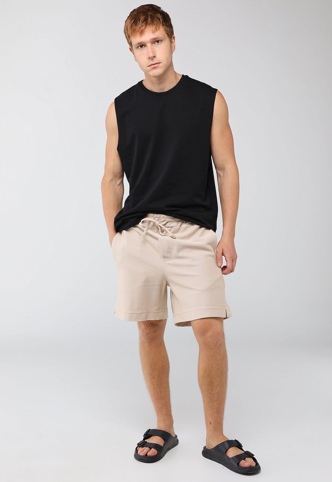 Vista 2 Shorts Masculino Forum Cós com Cordão Forum bege