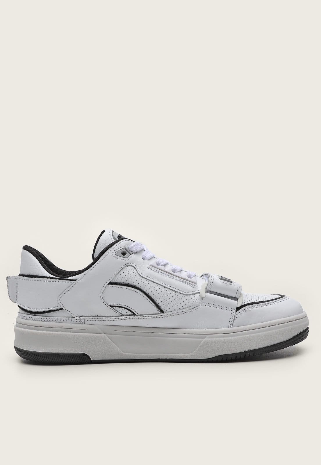 Vista 2 Tênis Cavalera Logo Cavalera branco