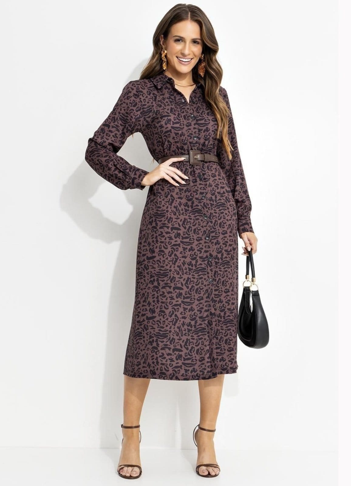 Vista 2 Chemise Feminina Animal Print Em Alfaiataria Sarjada Quintess marrom