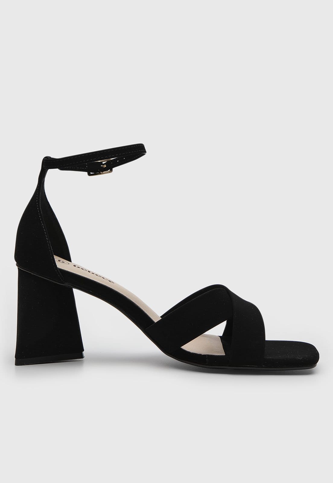 Vista 2 Sandália Feminina cê Salto Bloco Preta BEBECÊ preto