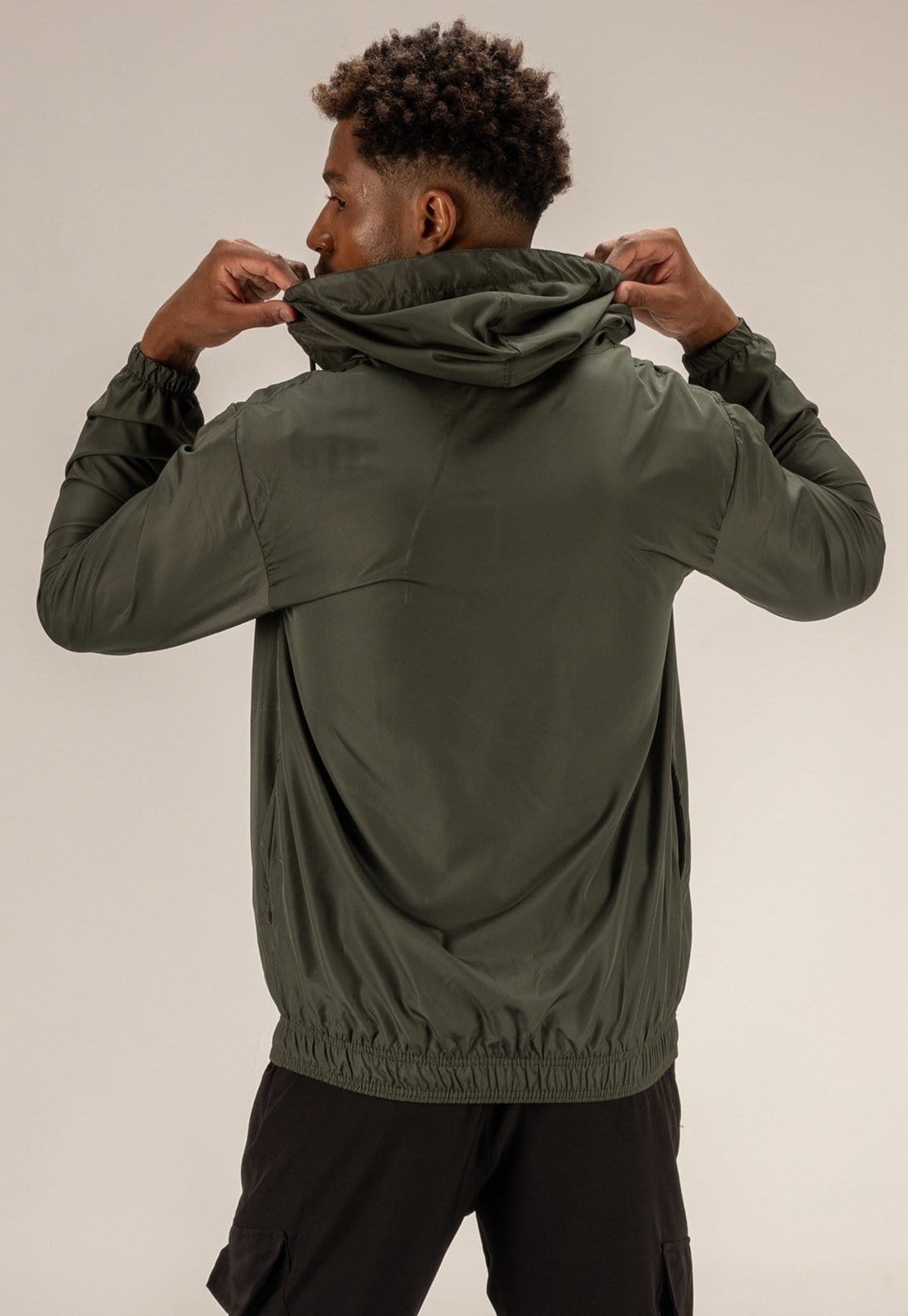 Vista 2 Corta Vento Masculino Classic Treino Com Capuz Dulk verde/verde militar verde