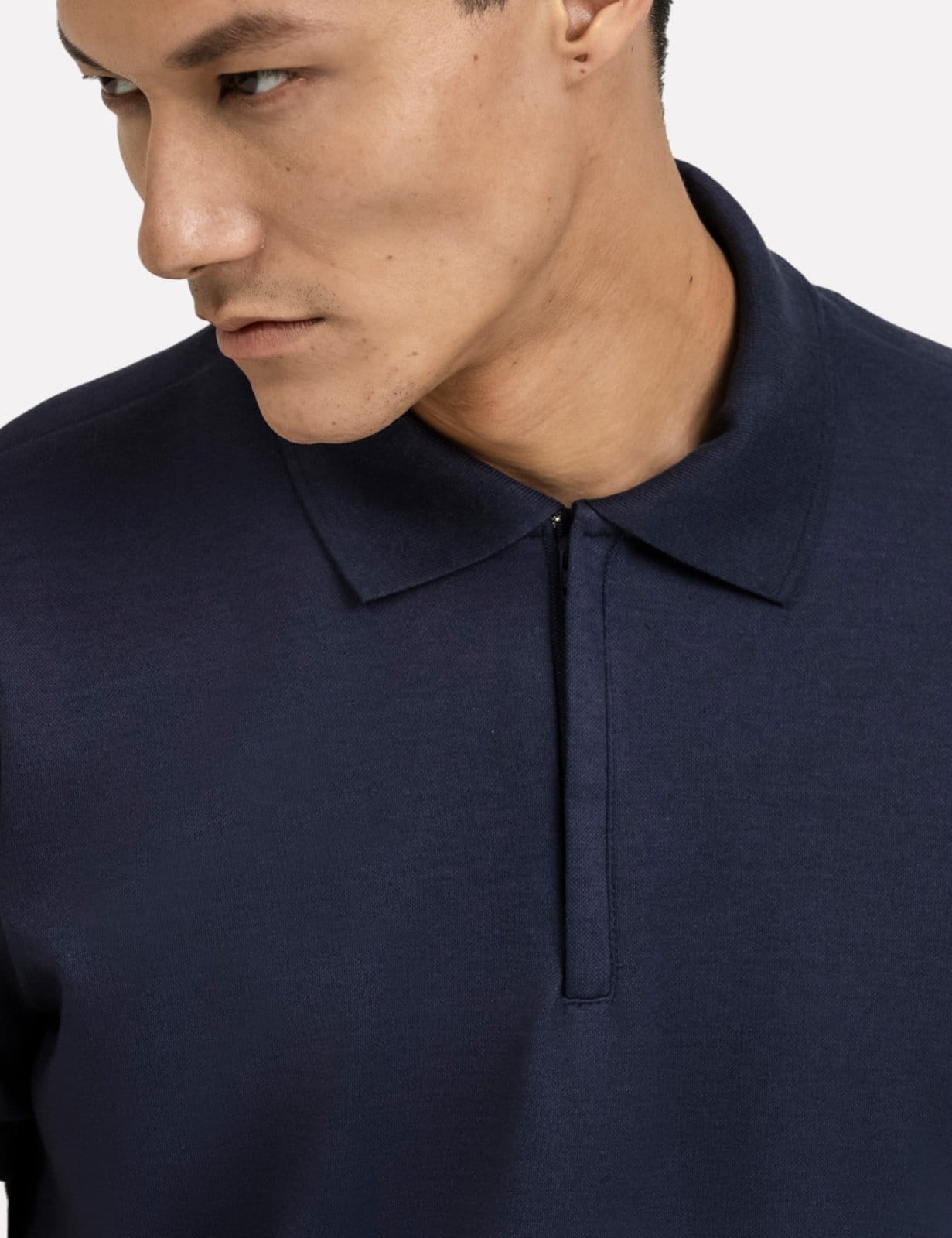 Vista 2 Polo K&J Black Regular Piquet Premium Zíper Azul Marinho King E Joe azul marinho black