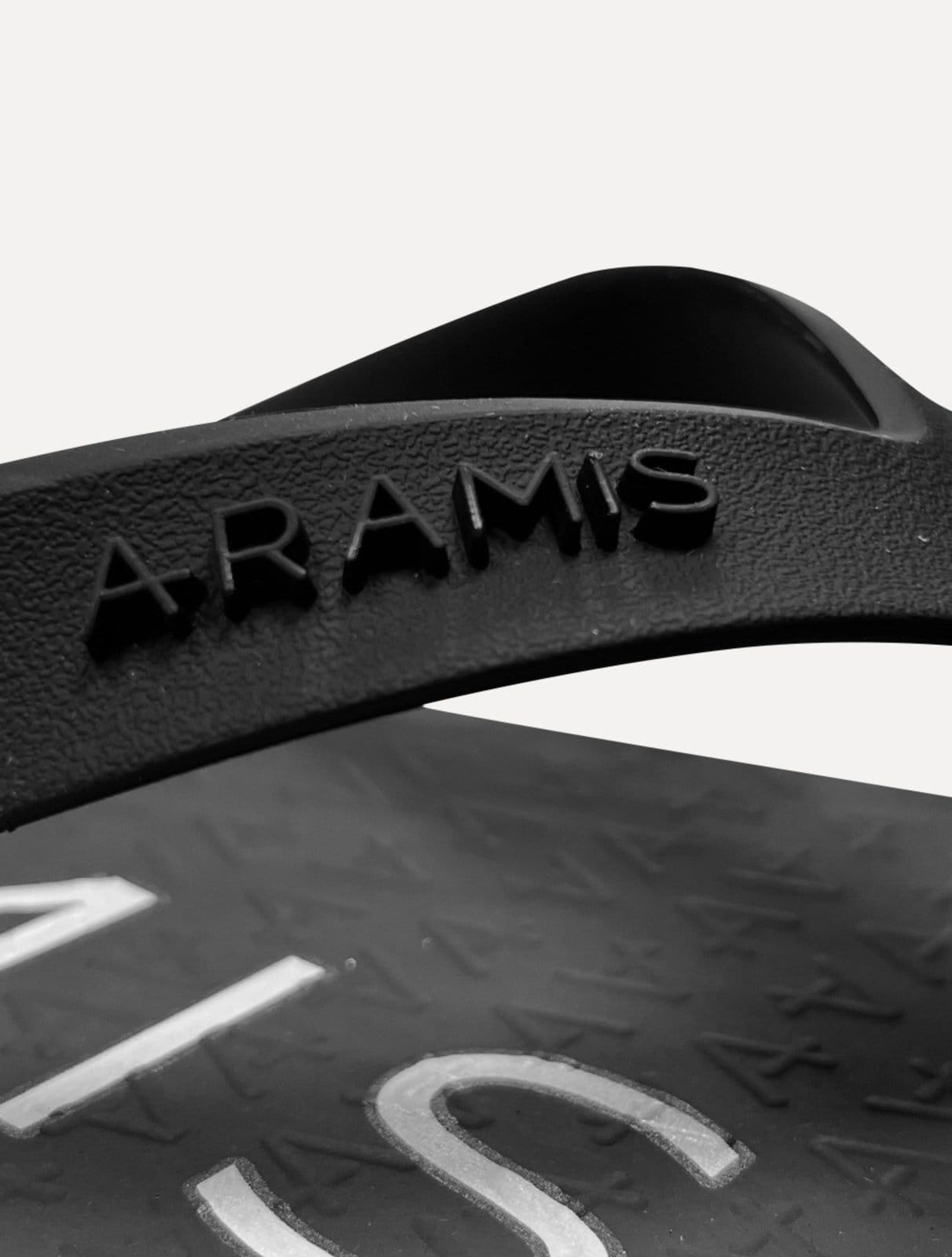 Vista 2 Chinelo Aramis Masculino ARM1161 Thermos Aramis preto