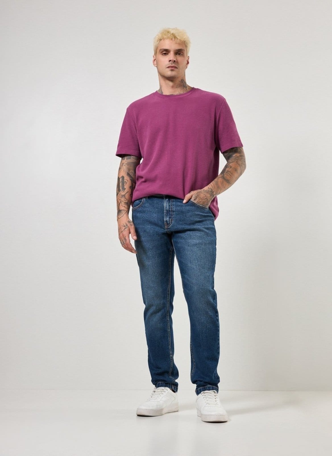 Calça Slim Em Escuro