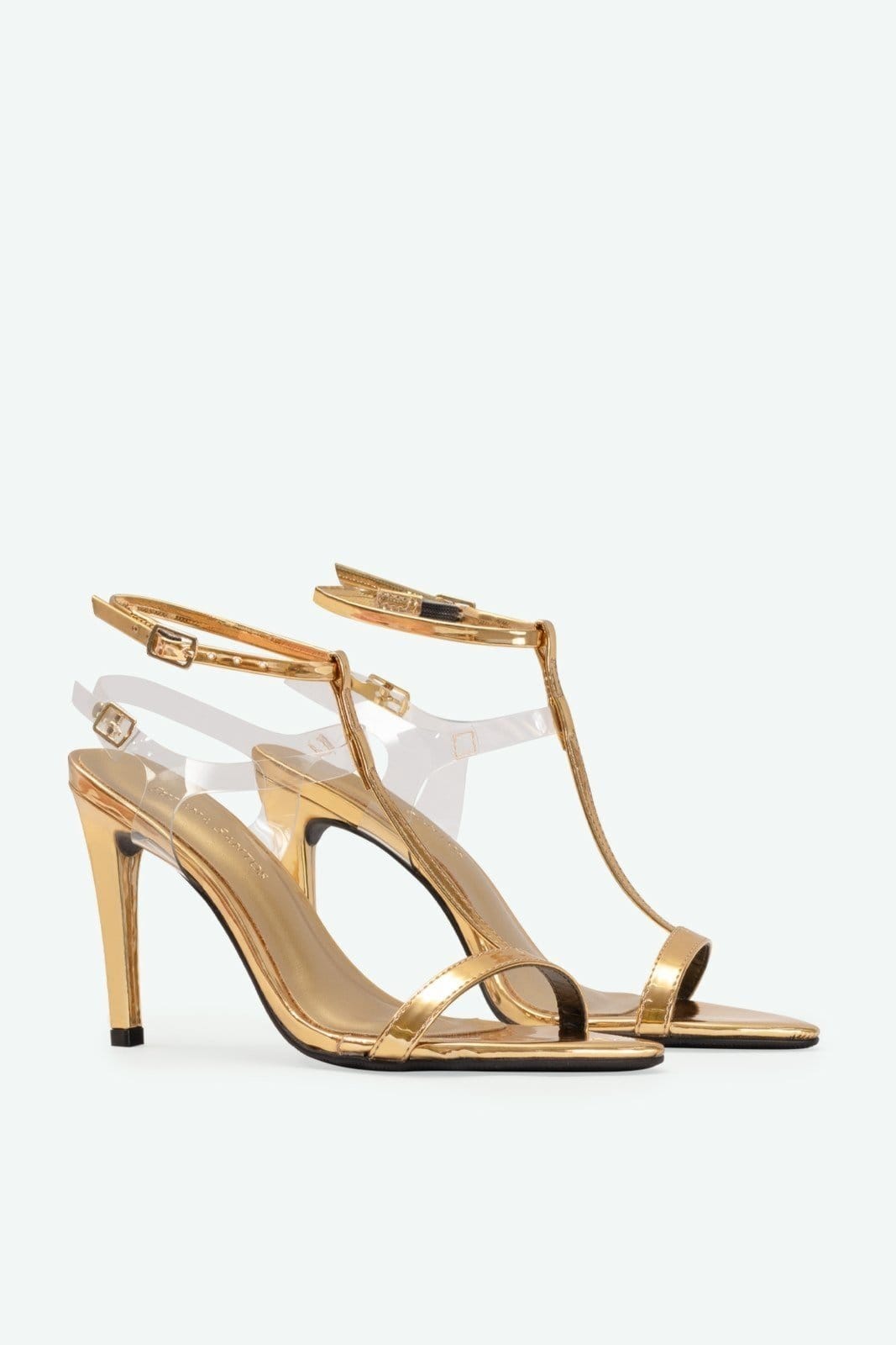 Vista 2 Sandália Ariadne Suzana Santos dourado