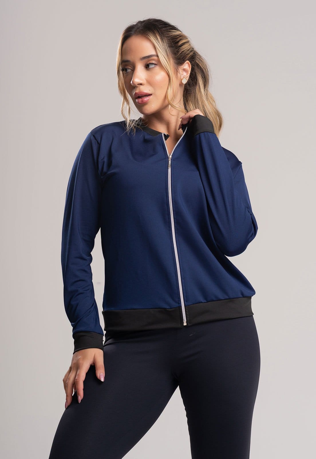 Vista 2 Casaco MVB Modas Jaqueta Bomber Zíper Suplex Liso Mvb Modas azul marinho