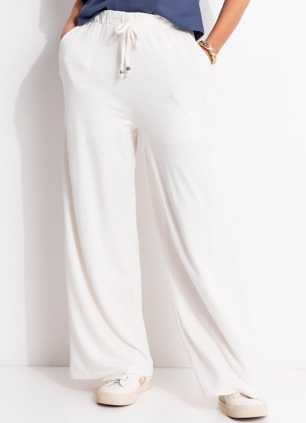 Vista principal Calça Em Malha Texturizada Natural Quintess bege natural