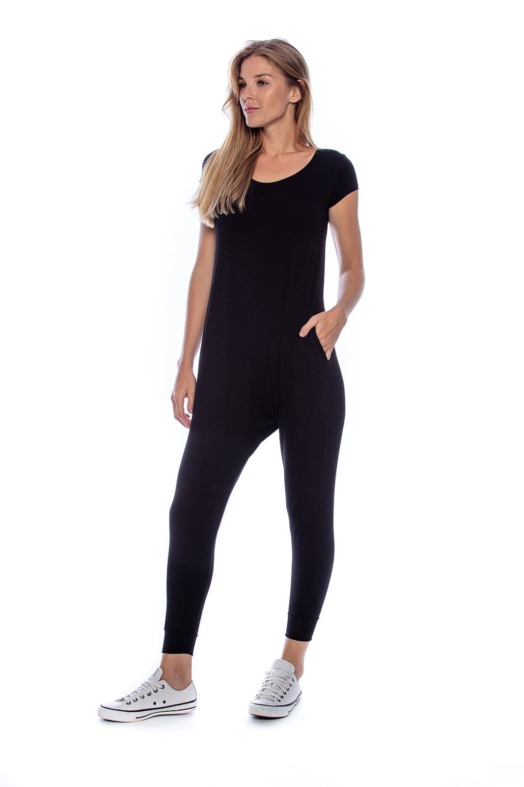 Vista 2 Macacão Saruel Malha com Manga Amazonia Vital Amazonia Vital preto