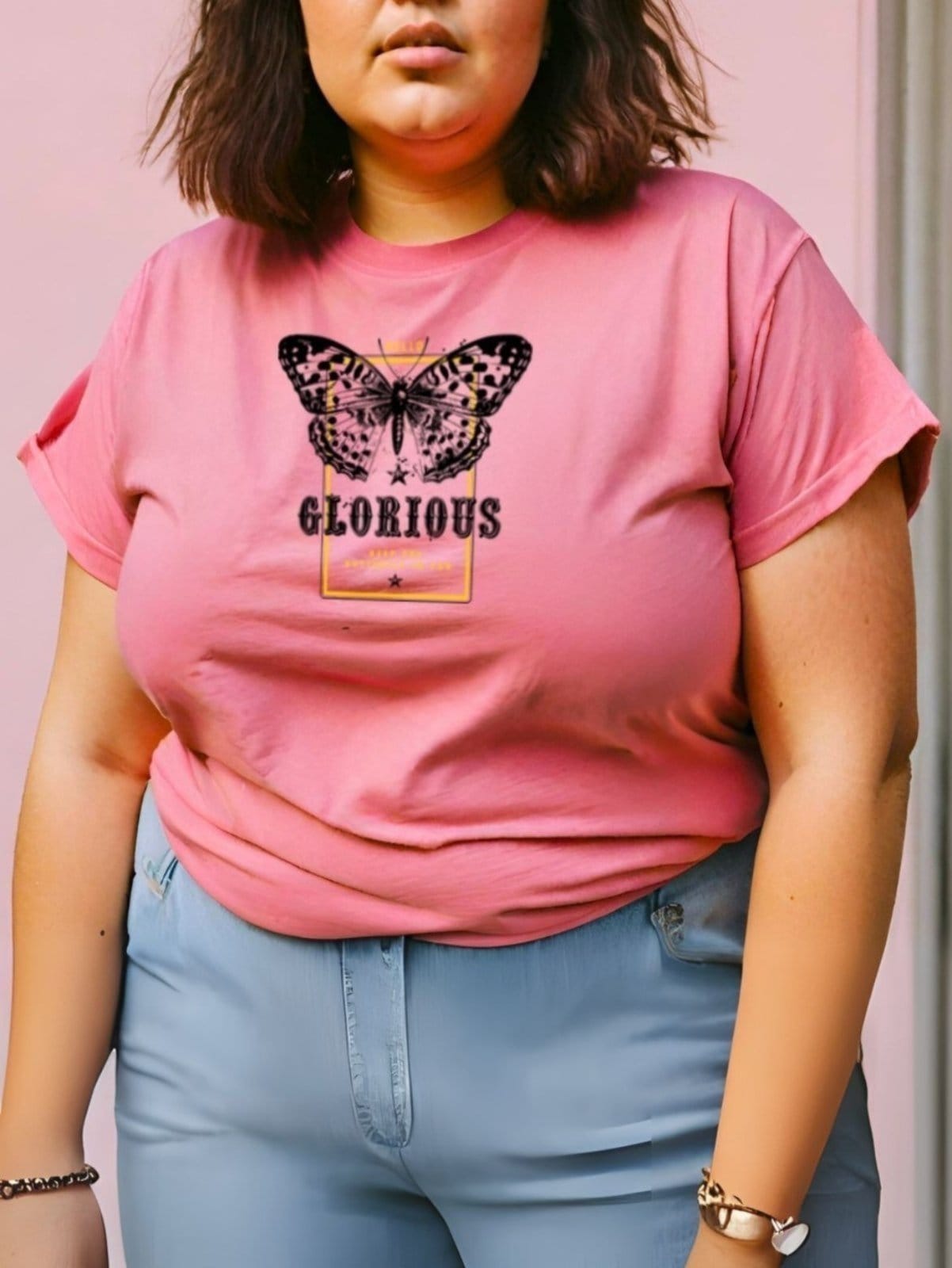 Vista 2 Camiseta Feminina T-shirt Plus Size GuGi Borboleta Estampada Camisa Blusa Gugi rosa