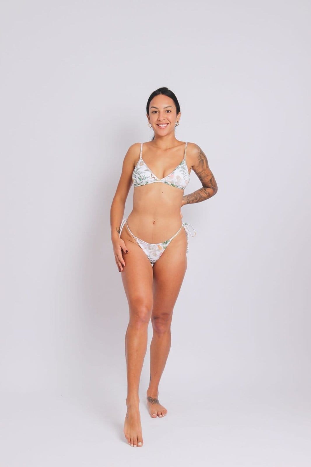 2408 - Calcinha de Biquíni de Amarrar Com Lacinho Fino Luxemburgo - Duna Casual