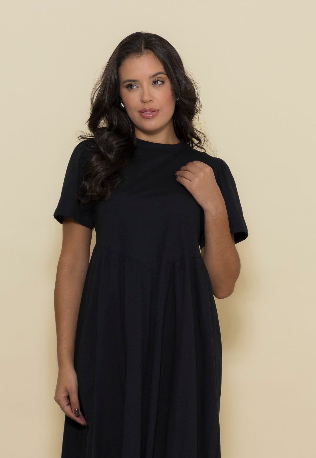 Vista 2 Vestido Aura Audrey Malha Lisa Aura preto