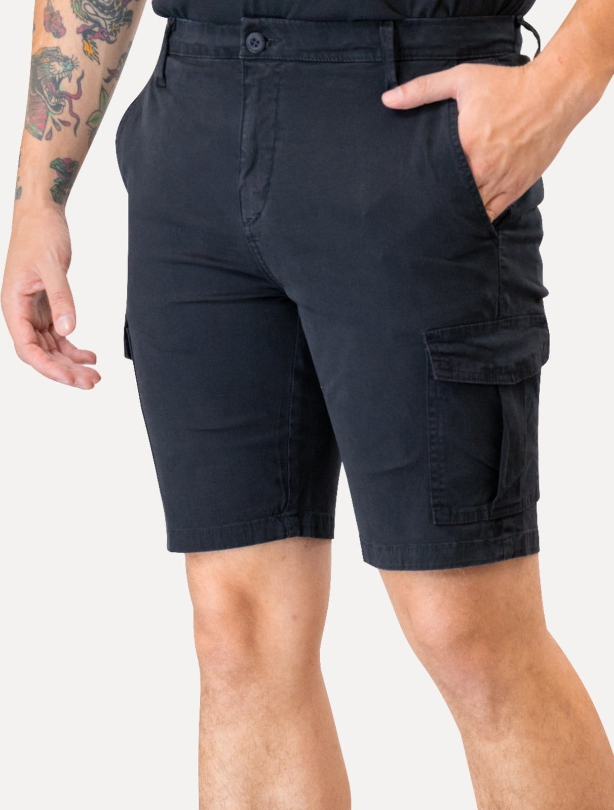 Bermuda Guess Masculina Cargo Sarja Escuro