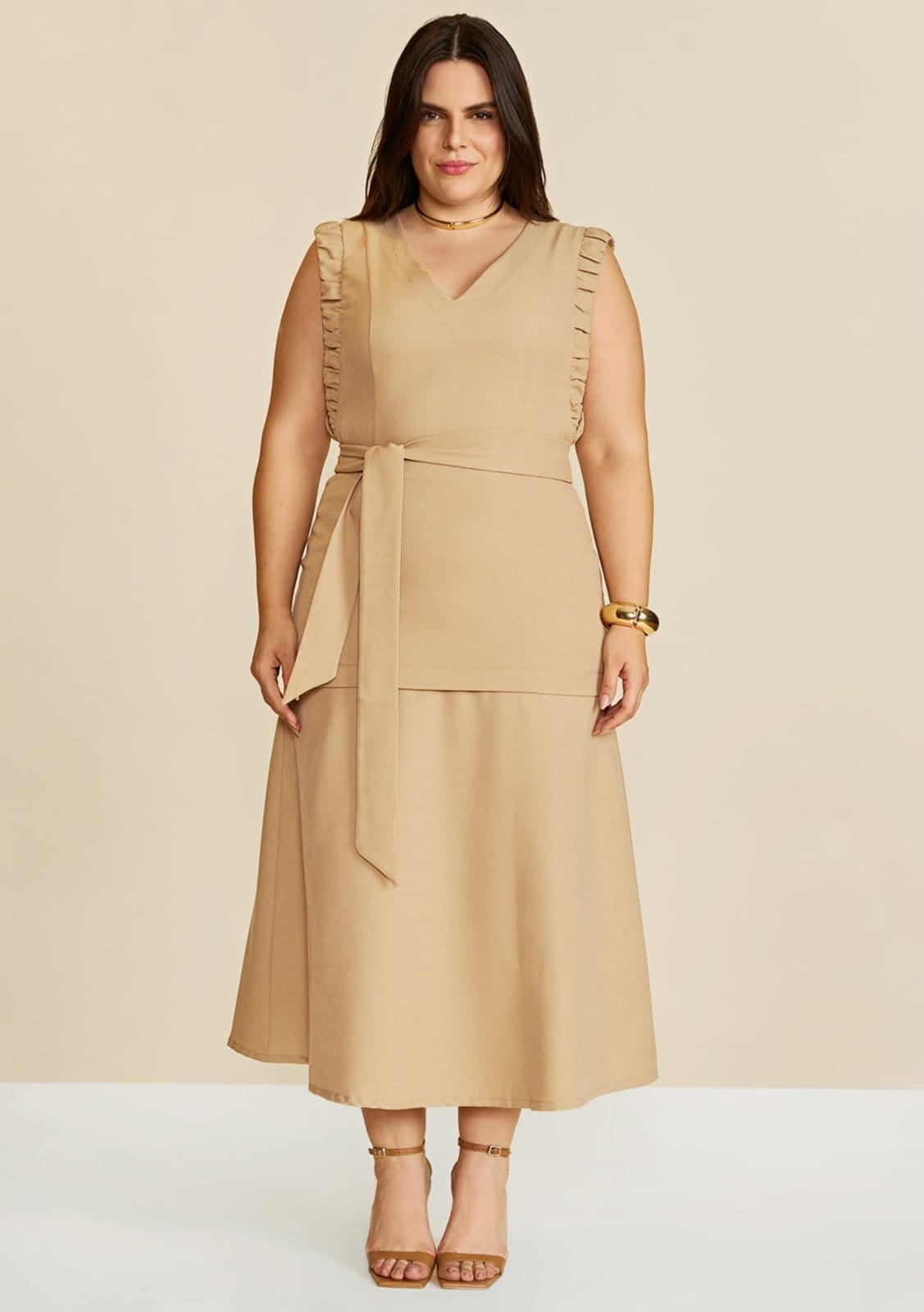 Vista 2 Vestido Maria Valentina Solto Decote V Sem Manga Midi Maria Valentina bege