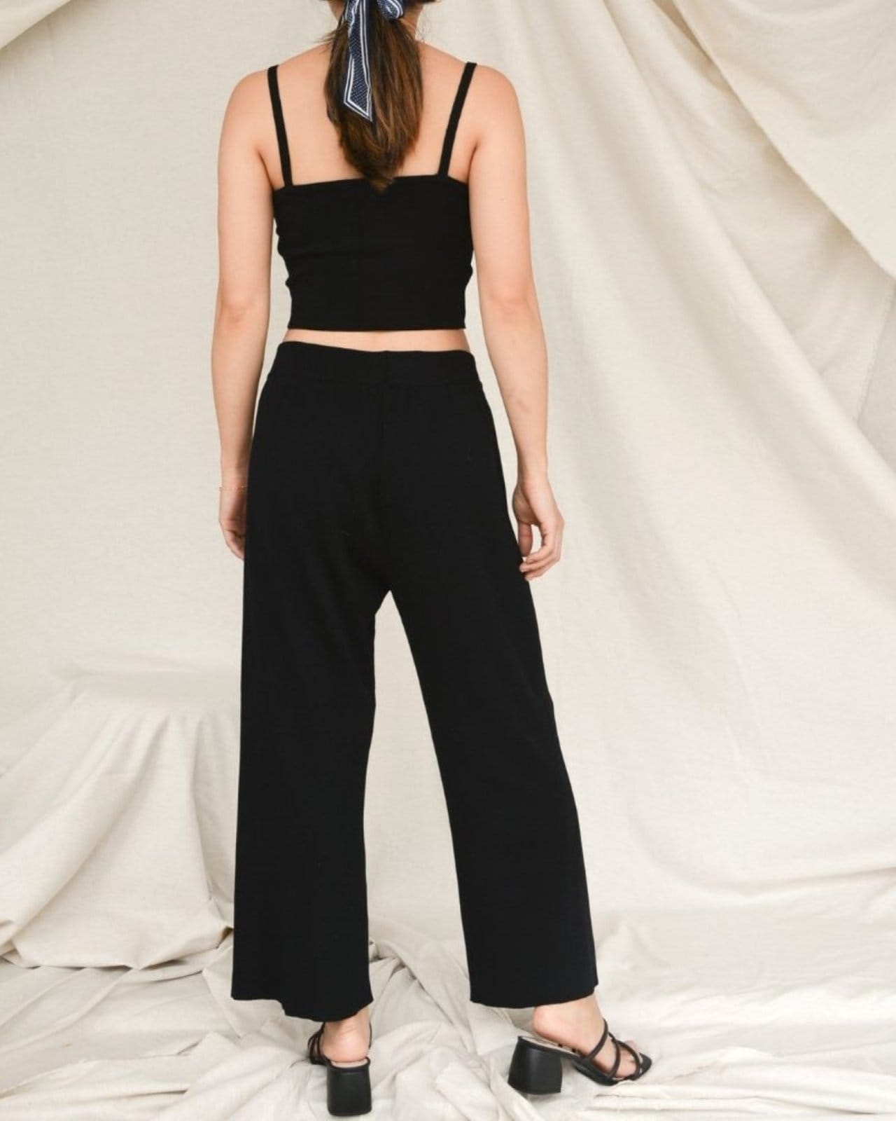 Vista 2 Calça de Tricot Gemma Azul Preto POLLEN preto azul