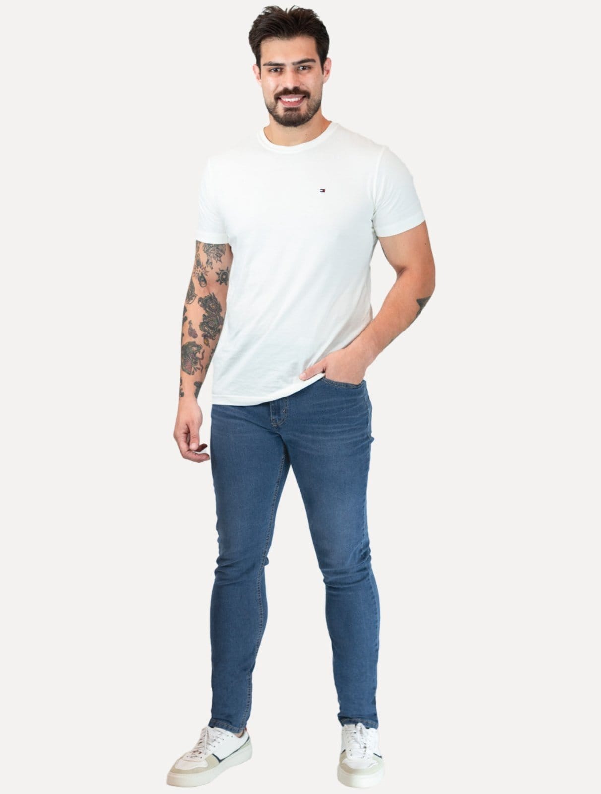 Vista 2 Calça Levis Jeans Masculina 512 Slim Taper Azul Levis preto azul