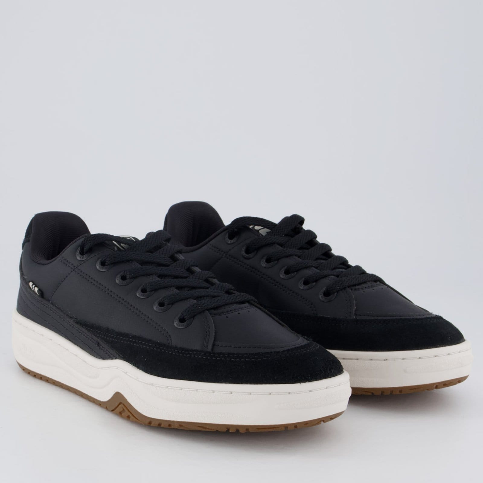 Vista 2 Tênis Fila Clubhouse Preto e Off White Fila preto white