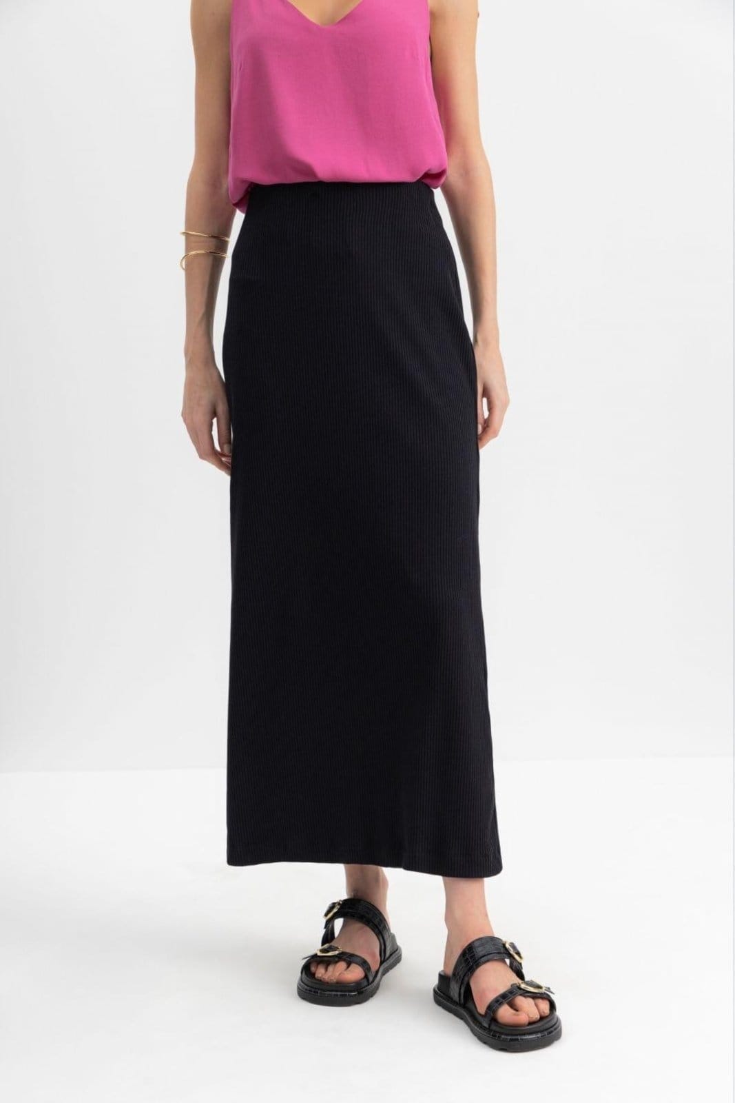 Vista 2 Saia Feminina Em Ribana Essendi Essendi preto