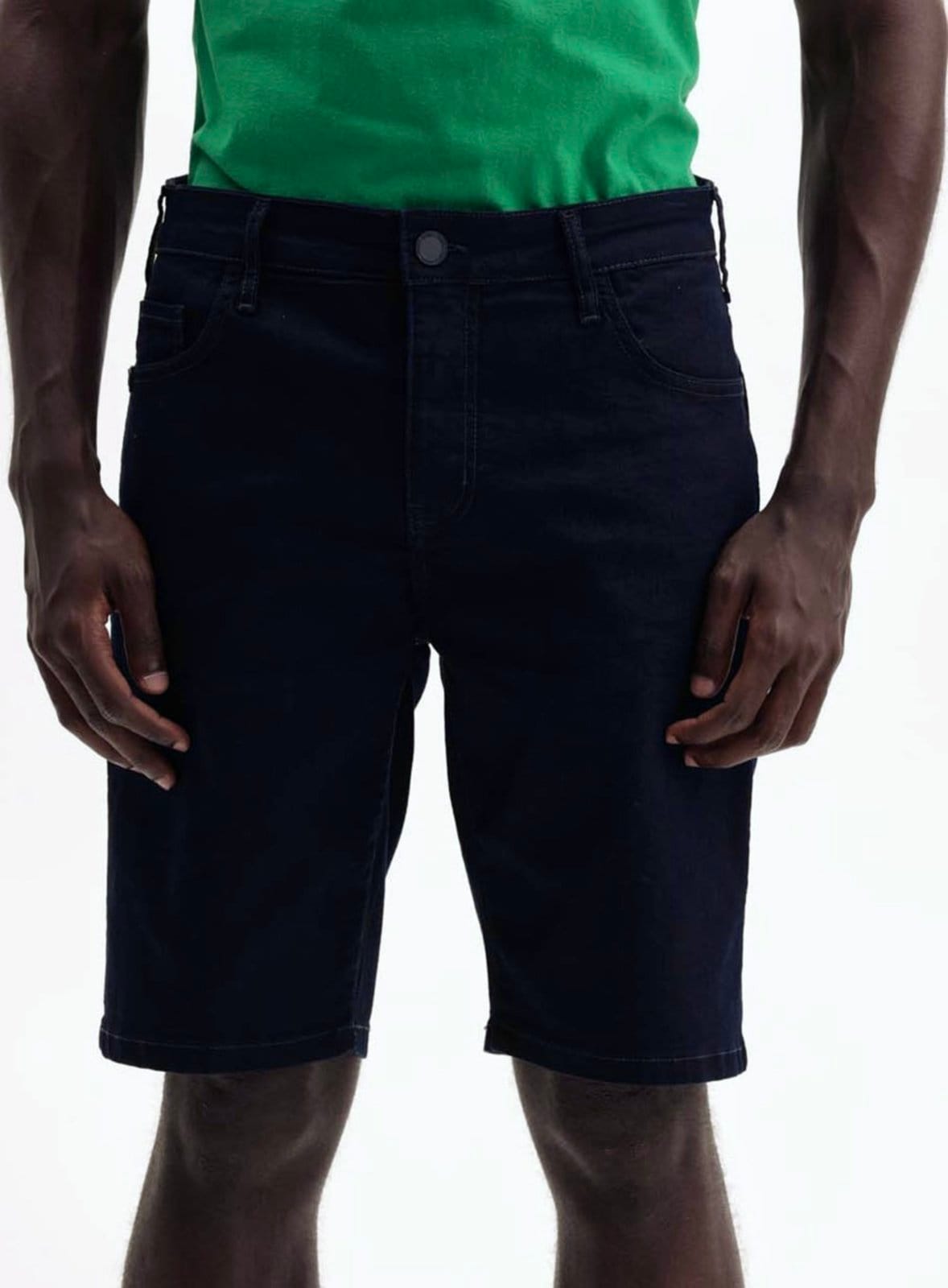 Vista principal Bermuda Jeans Masculina - Yuri Triton Indigo Triton azul indigo