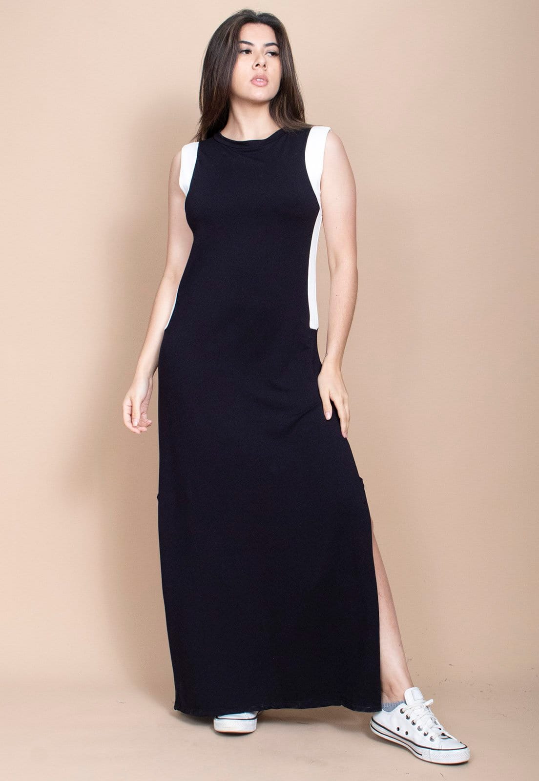 Vista 2 Vestido Cabanafree Longo Malha Preto com Detalhes Cabanafree branco