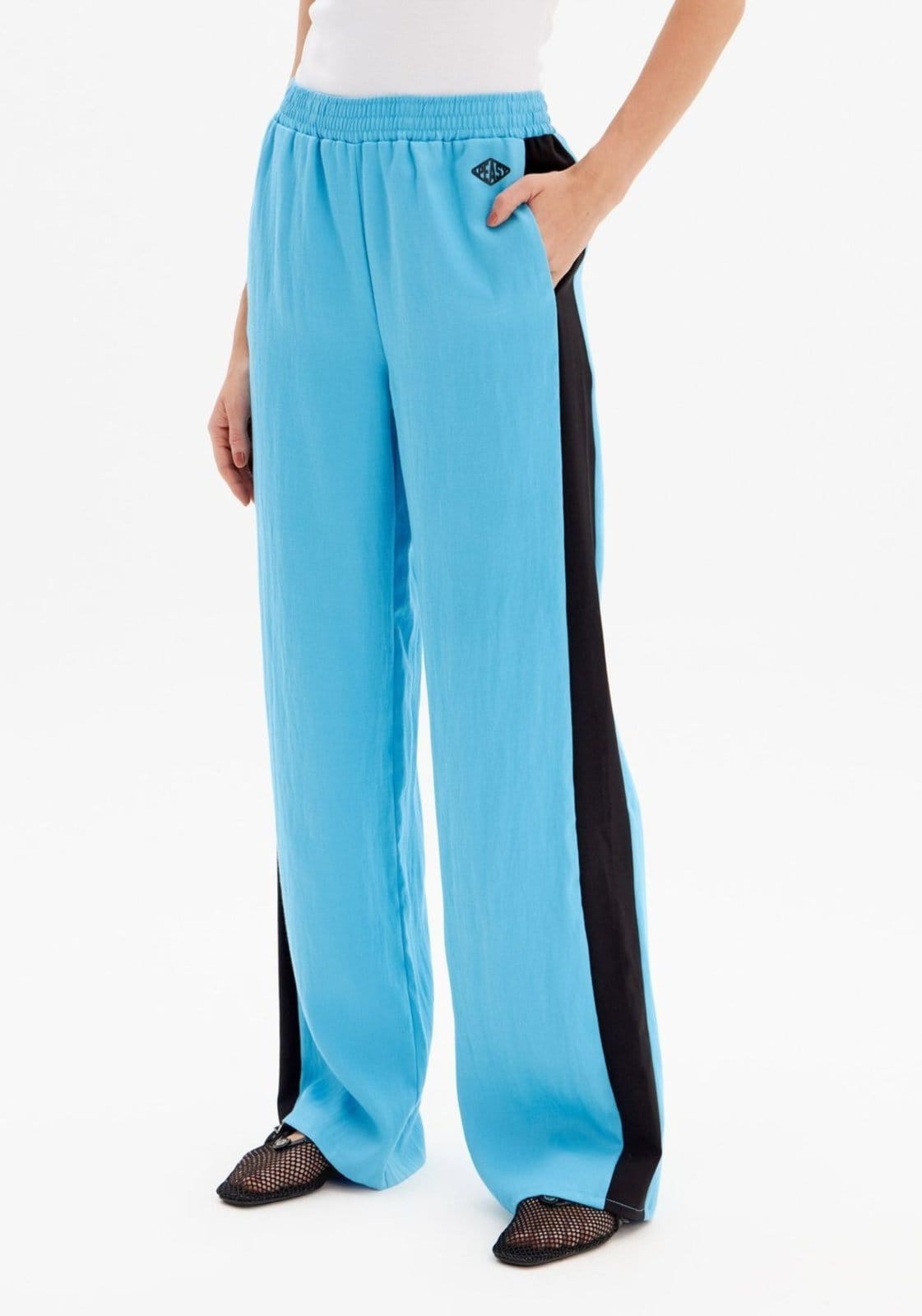 Vista 2 Calça Reta Bicolor Cintura Alta Sport Easy azul