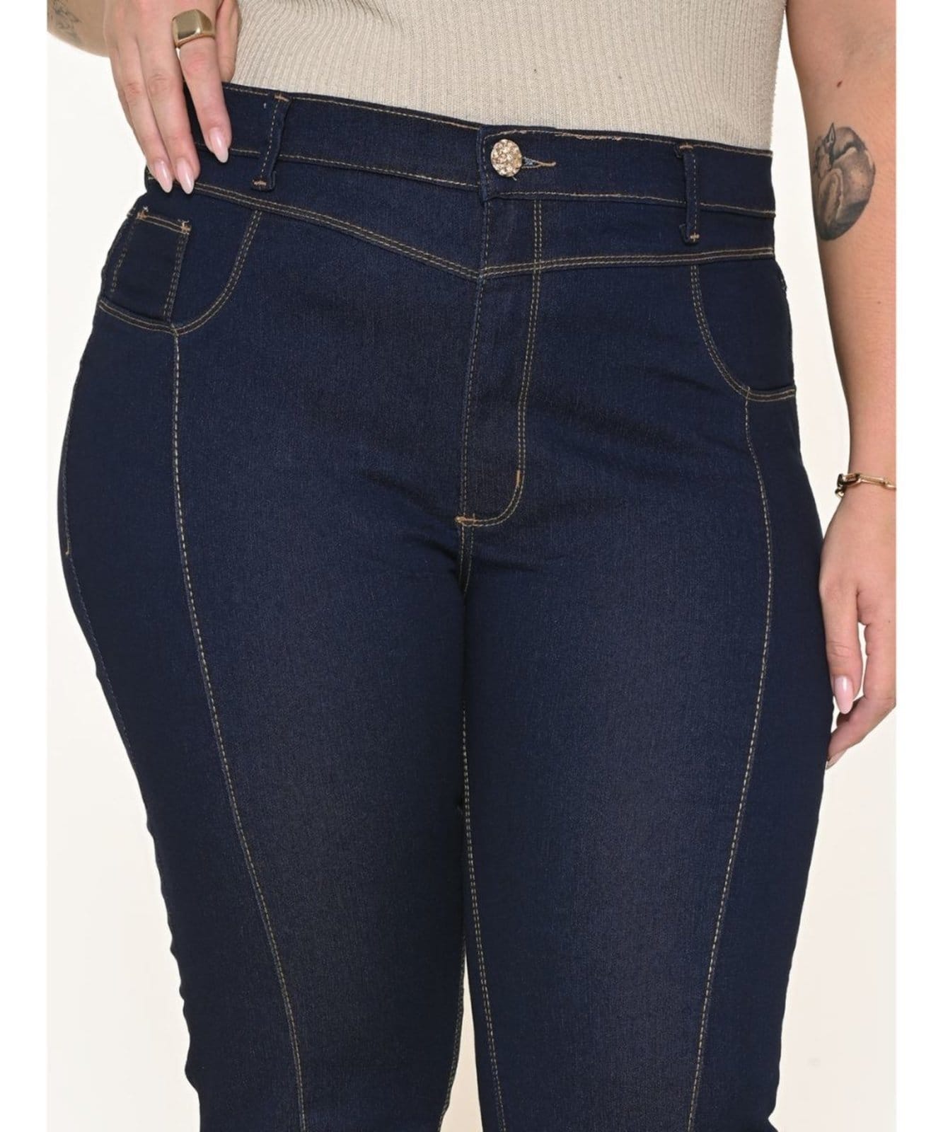 Vista 2 Calça Feminina Jeans Plus Skinny Com Nervura Razon Jeans azul marinho