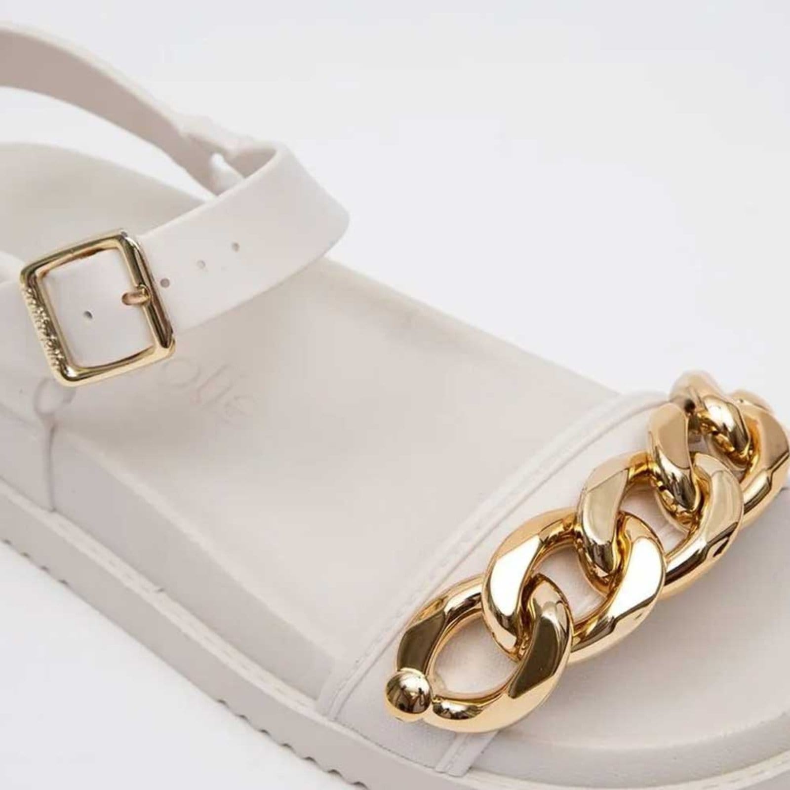 Vista 2 Sandália Feminina Much White Petite Jolie PJ7312 Petite Jolie branco white