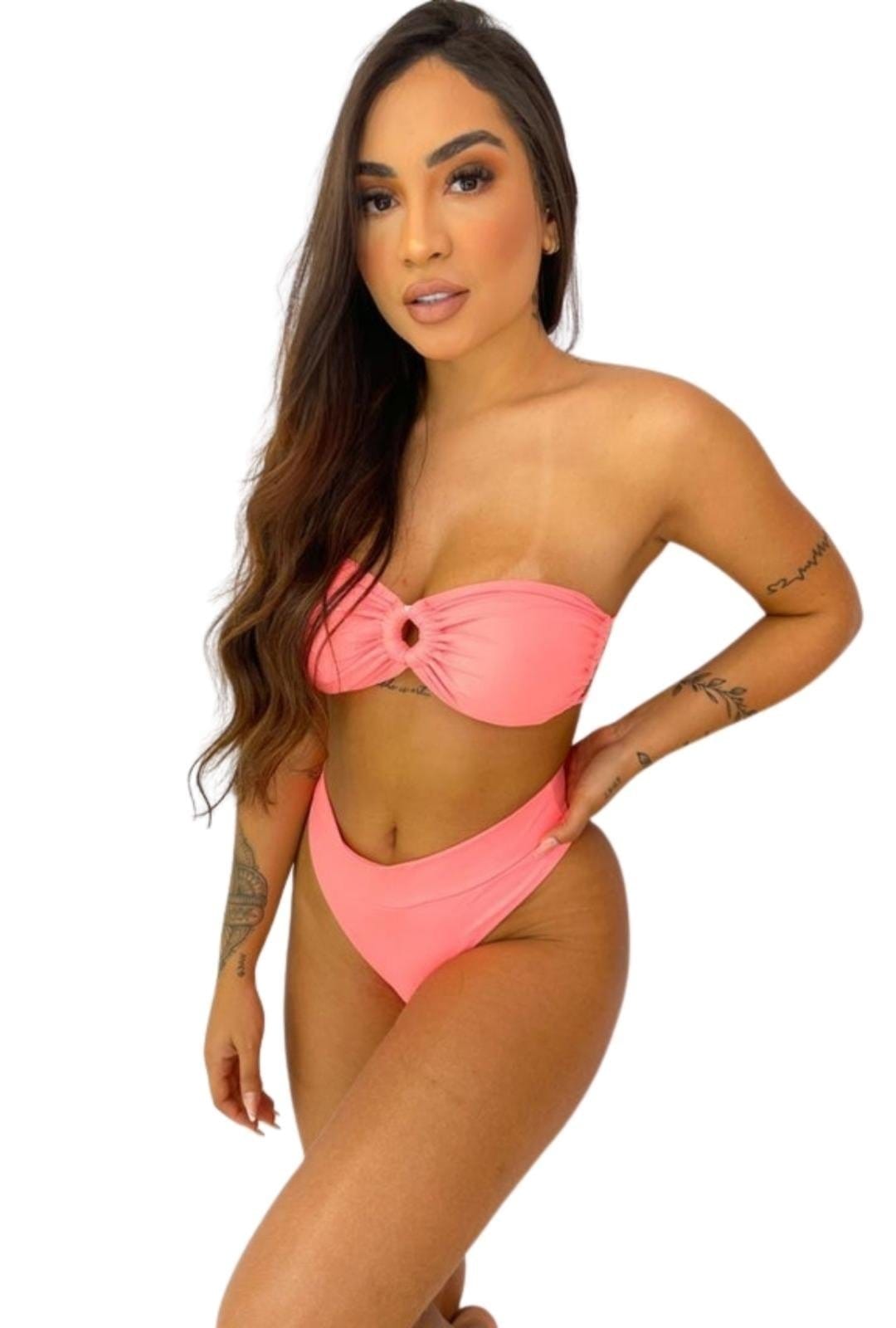 Vista principal Biquíni Argola Cortininha Asa Delta Cintura Alta Salmão Blogueira Cia do Vestido rosa