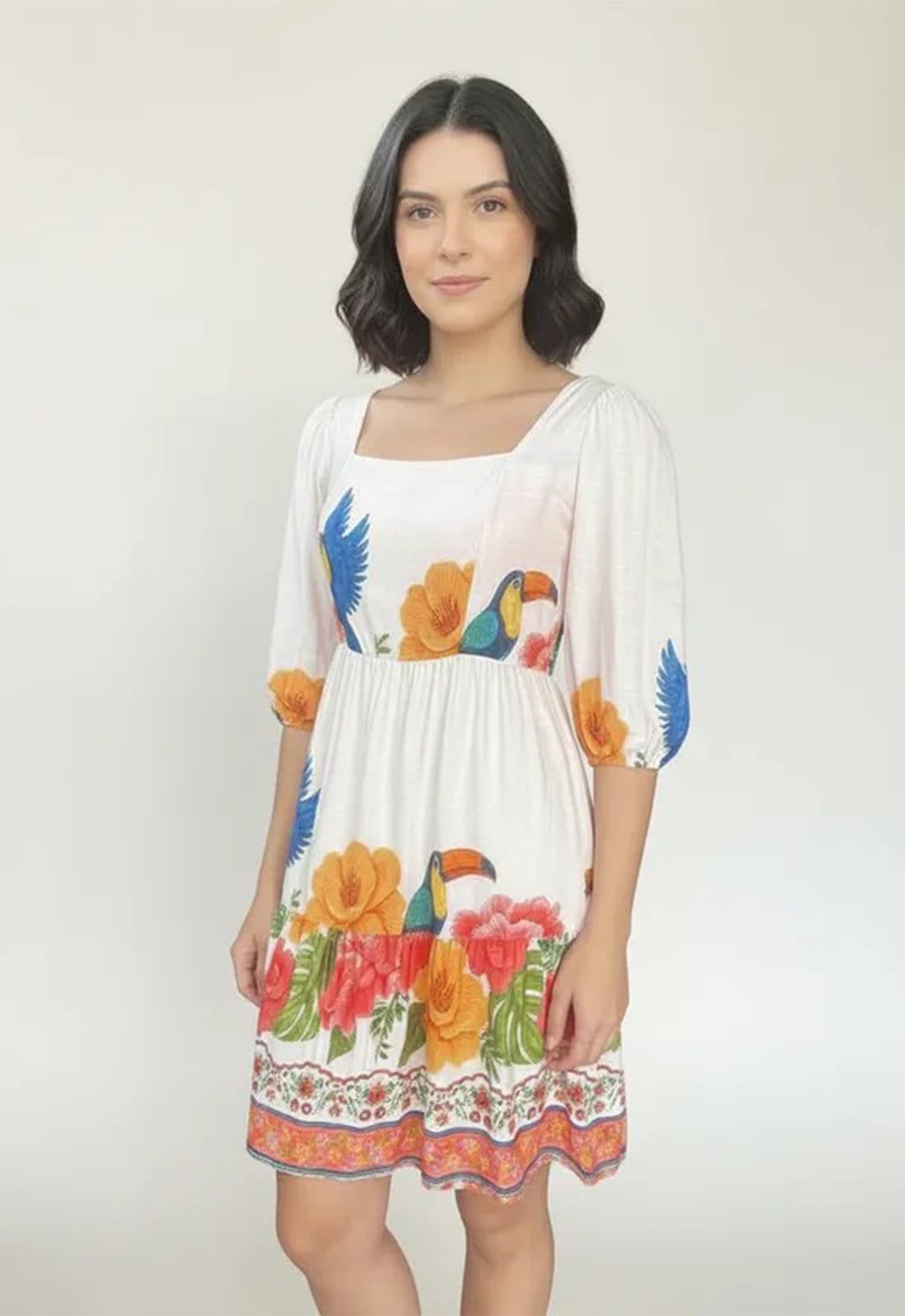 Vista principal Vestido Curto Amazonia Vital Fauna e Flora I Amazonia Vital laranja/verde/vermelho