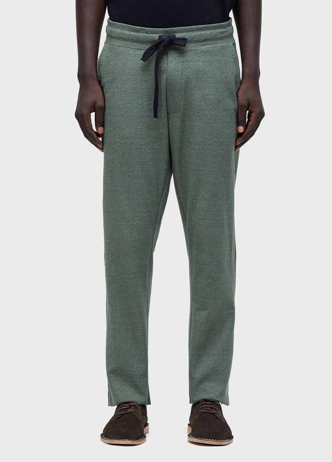 Vista 2 Calça rustic e-basics Osklen verde