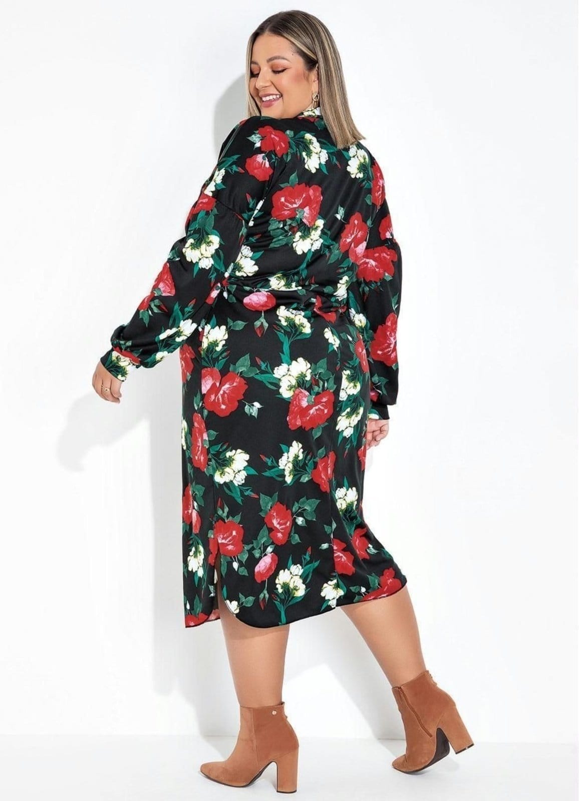 Vista 2 Vestido Com Gola E Manga Longa Plus Size Floral Marguerite preto