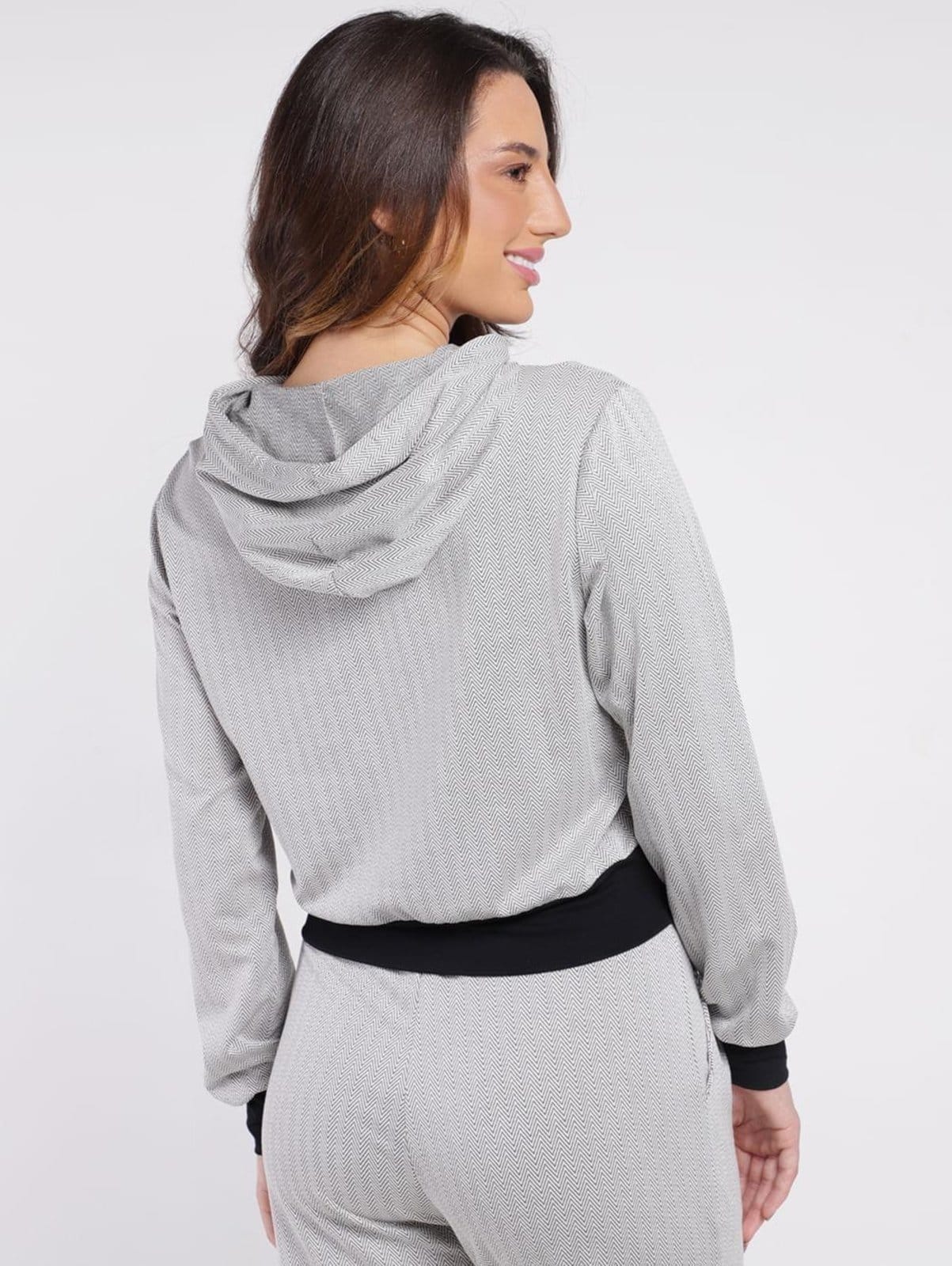 Vista 2 Blusa com Capuz Autentique Feminina Autentique cinza