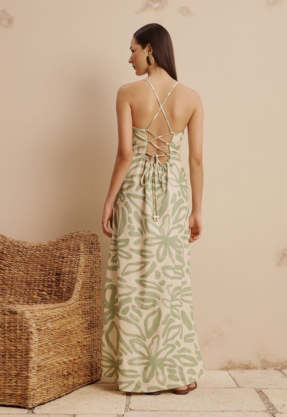 Vista 2 Vestido Longo Estampado Jari CaCay verde oliva