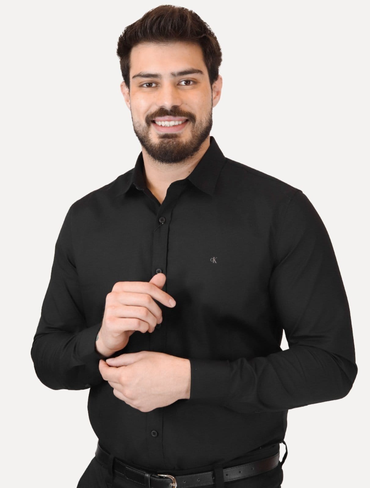 Vista principal Camisa Calvin Klein Jeans Masculina Manga Curta Básica Light CK Logo Peito Calvin Klein preto