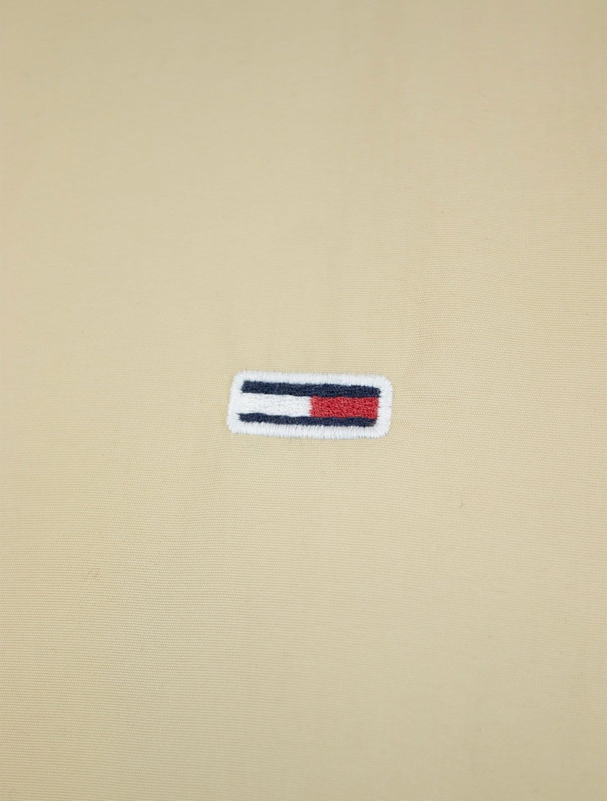 Vista 2 Jaqueta Tommy Jeans Masculina Essential Padded Logo Collar Tommy Jeans cáqui