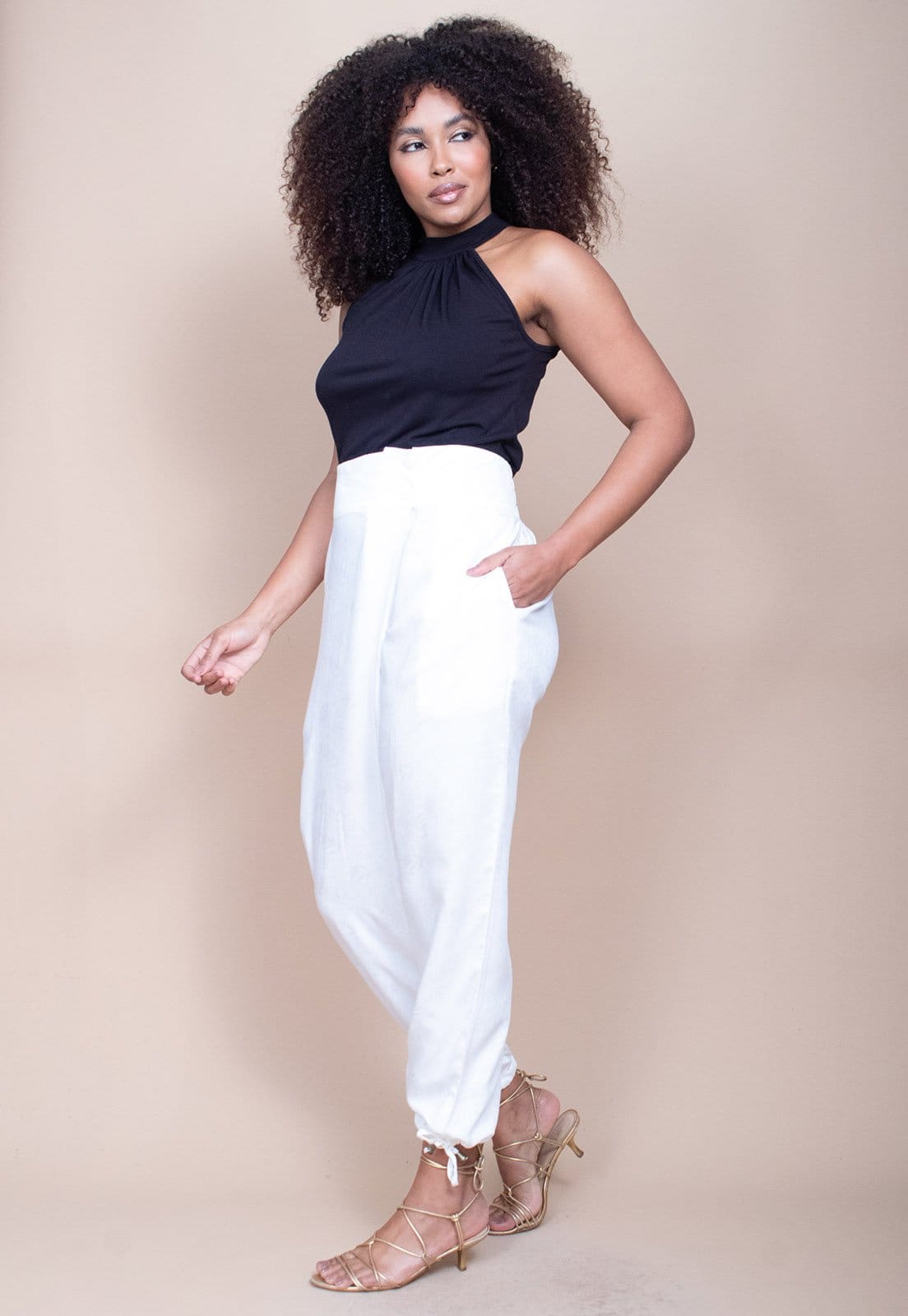 Vista 2 Calça Cabanafree Lisle Cargo Viscose Branco Cabanafree off-white