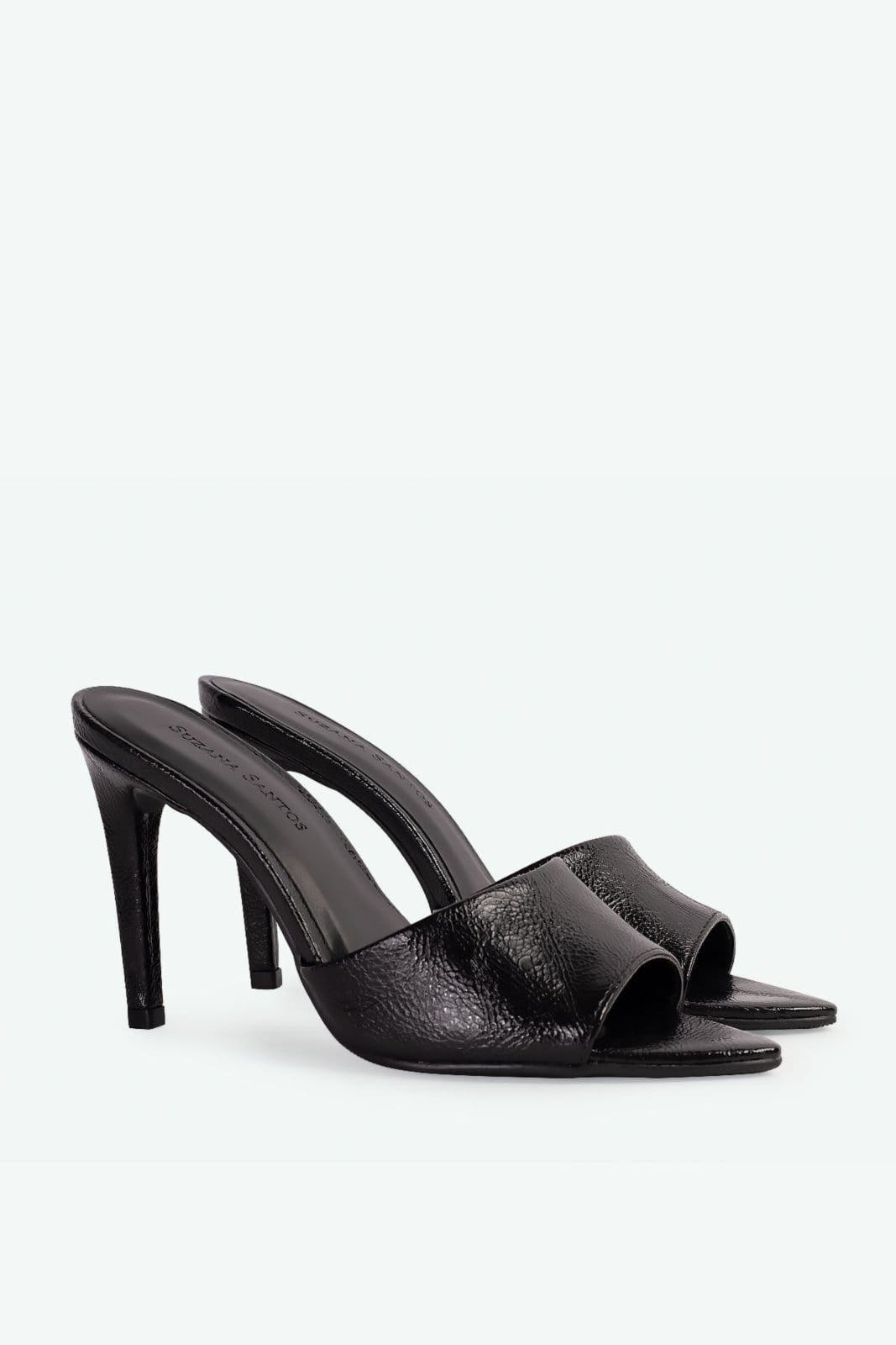 Vista 2 Open Mule Sophia Suzana Santos preto