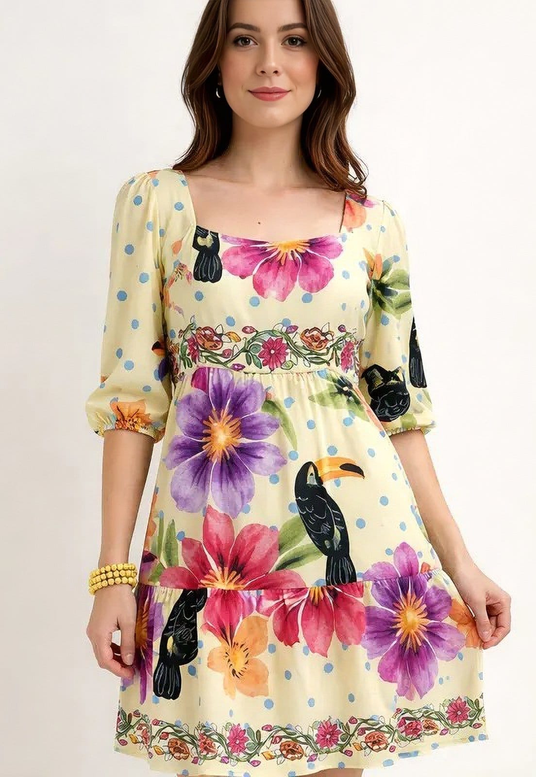 Vista 2 Vestido CabanaFree Curto Manga 3/4 Estampa Jardim do Cerrado Cabanafree amarelo/estampado