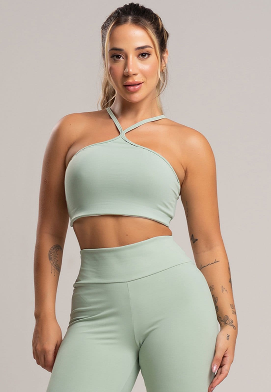 Vista 2 Top Cropped MVB Modas Fitness Duplo Alcinha Poliamida Pistache Mvb Modas verde