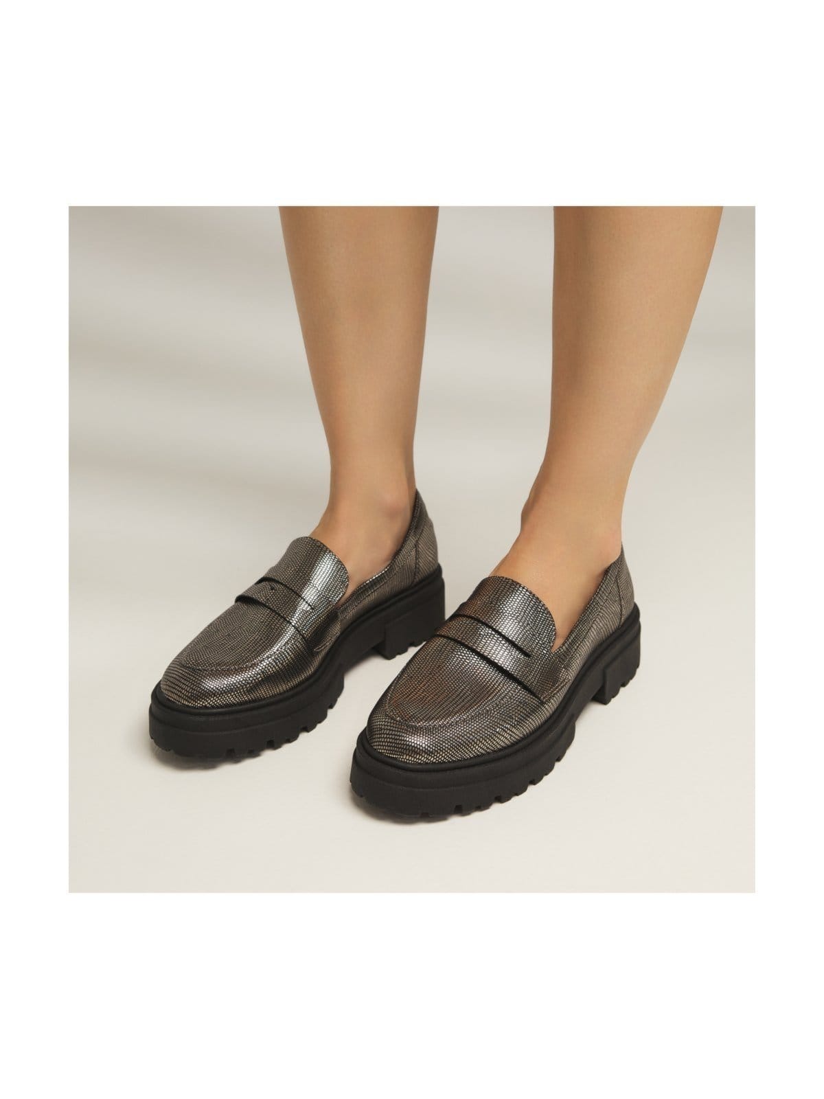 Vista 2 SAPATO MOCASSIM JULIETE DI VALENTINI NAPA Di Valentini prata velho