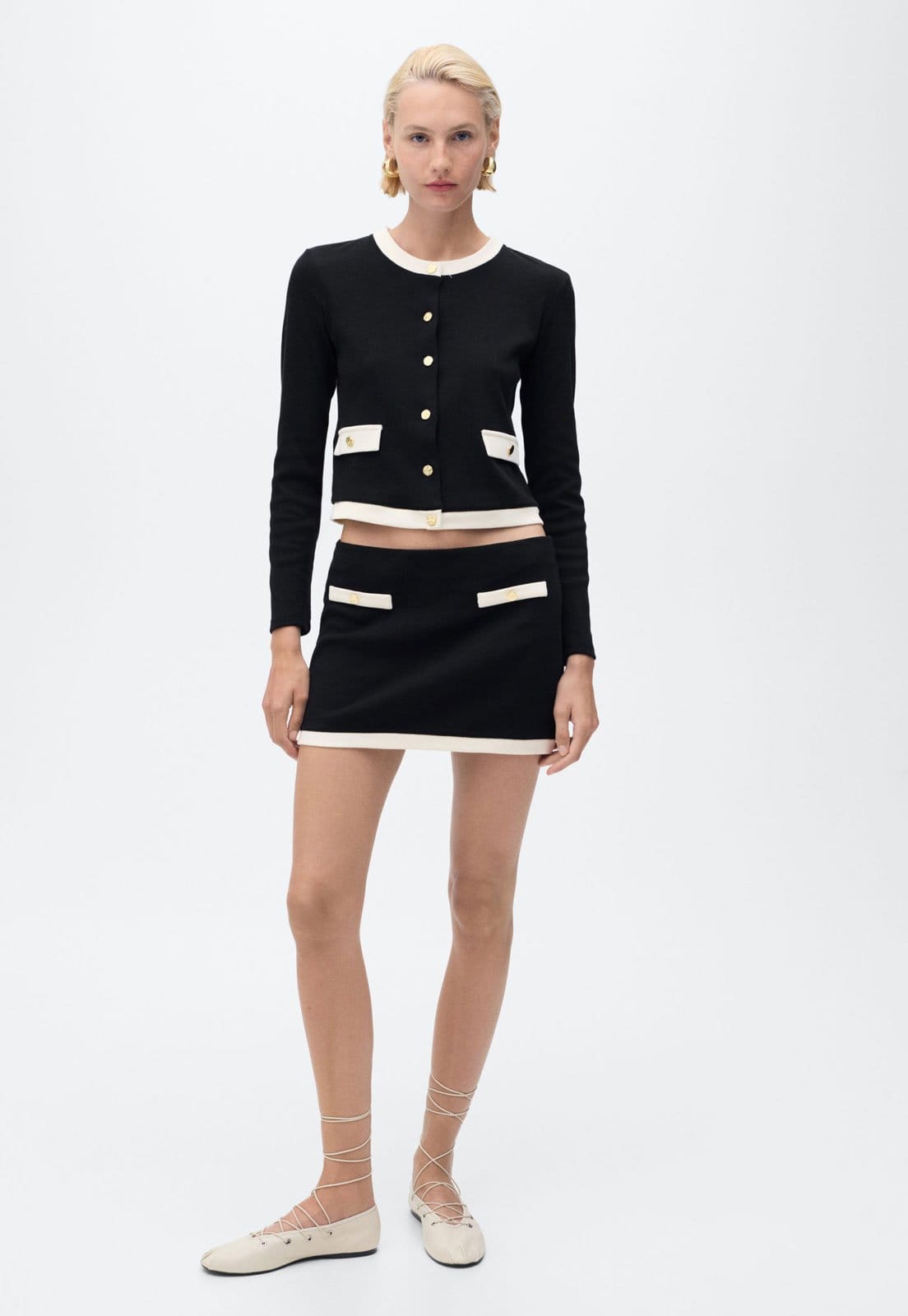 Vista 2 Saia Feminina Mango Mini Pari Preta Mango preto