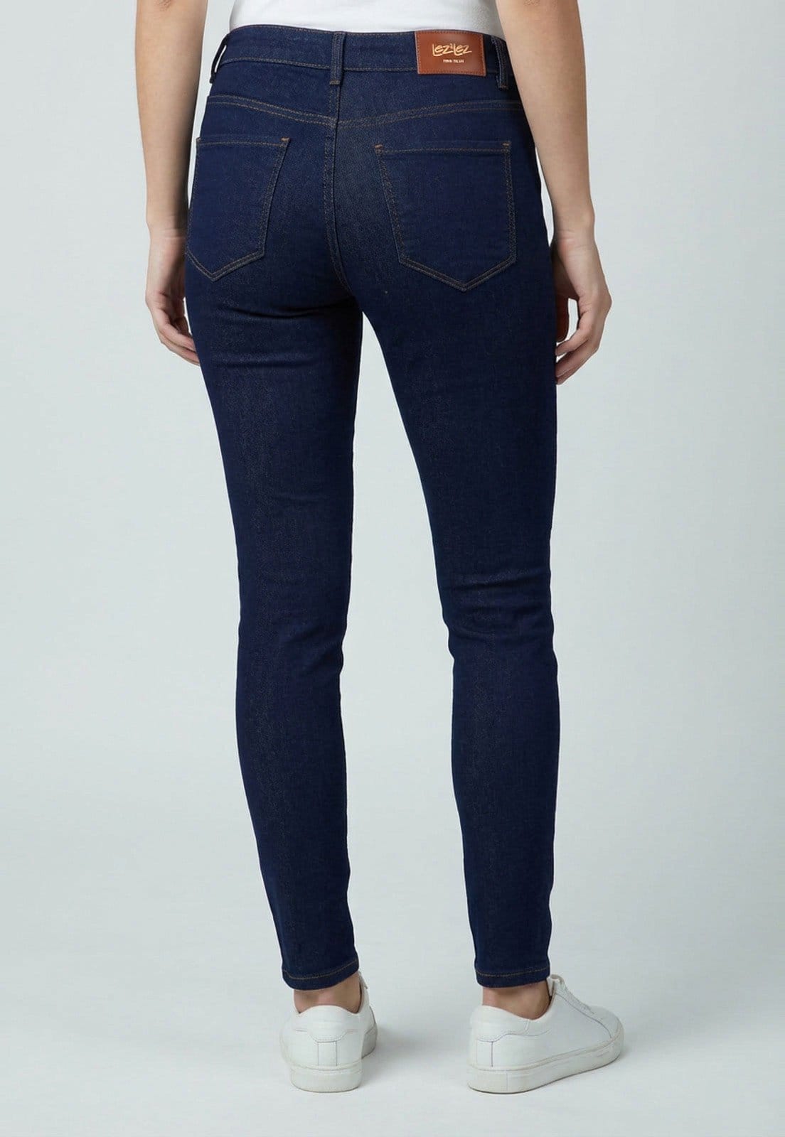 Vista 2 Calça Jeans Feminina Lez a Lez Skinny Cintura Média Azul Escura Lez a Lez azul marinho