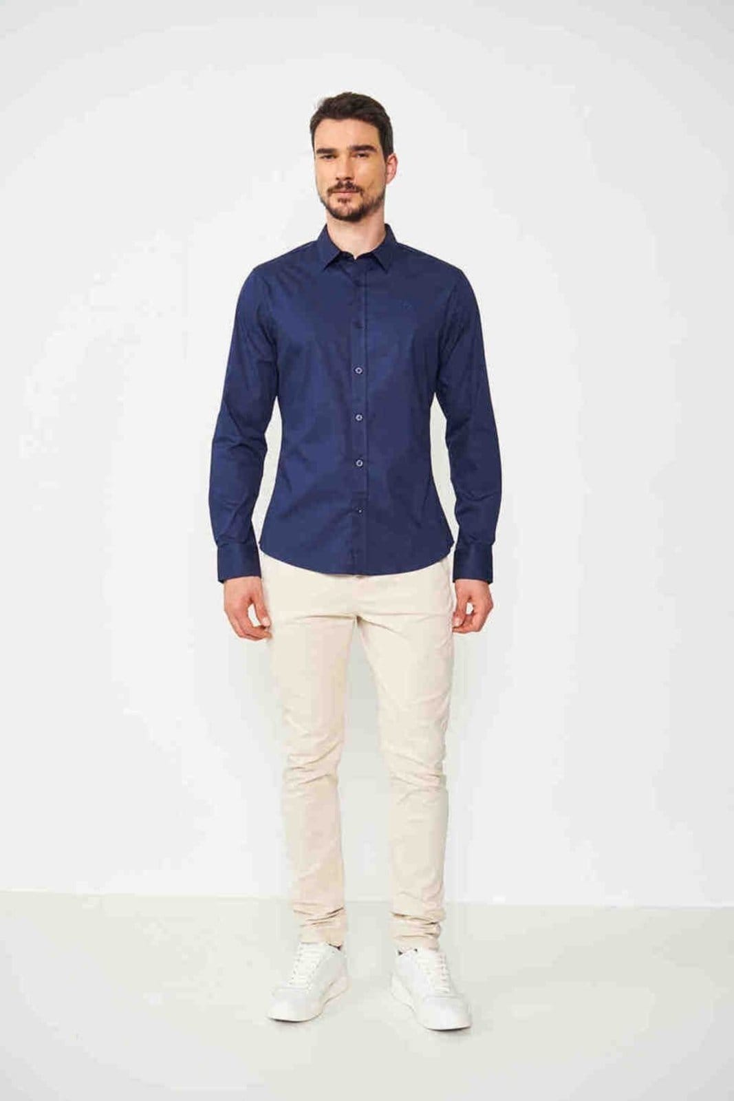 Camisa Fit Básica Colcci Darkness