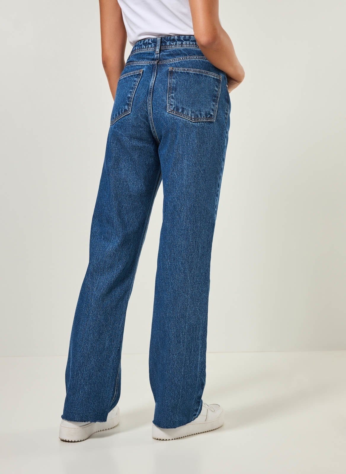 Vista 2 Calça Wide Leg De Cintura Alta Youcom jeans