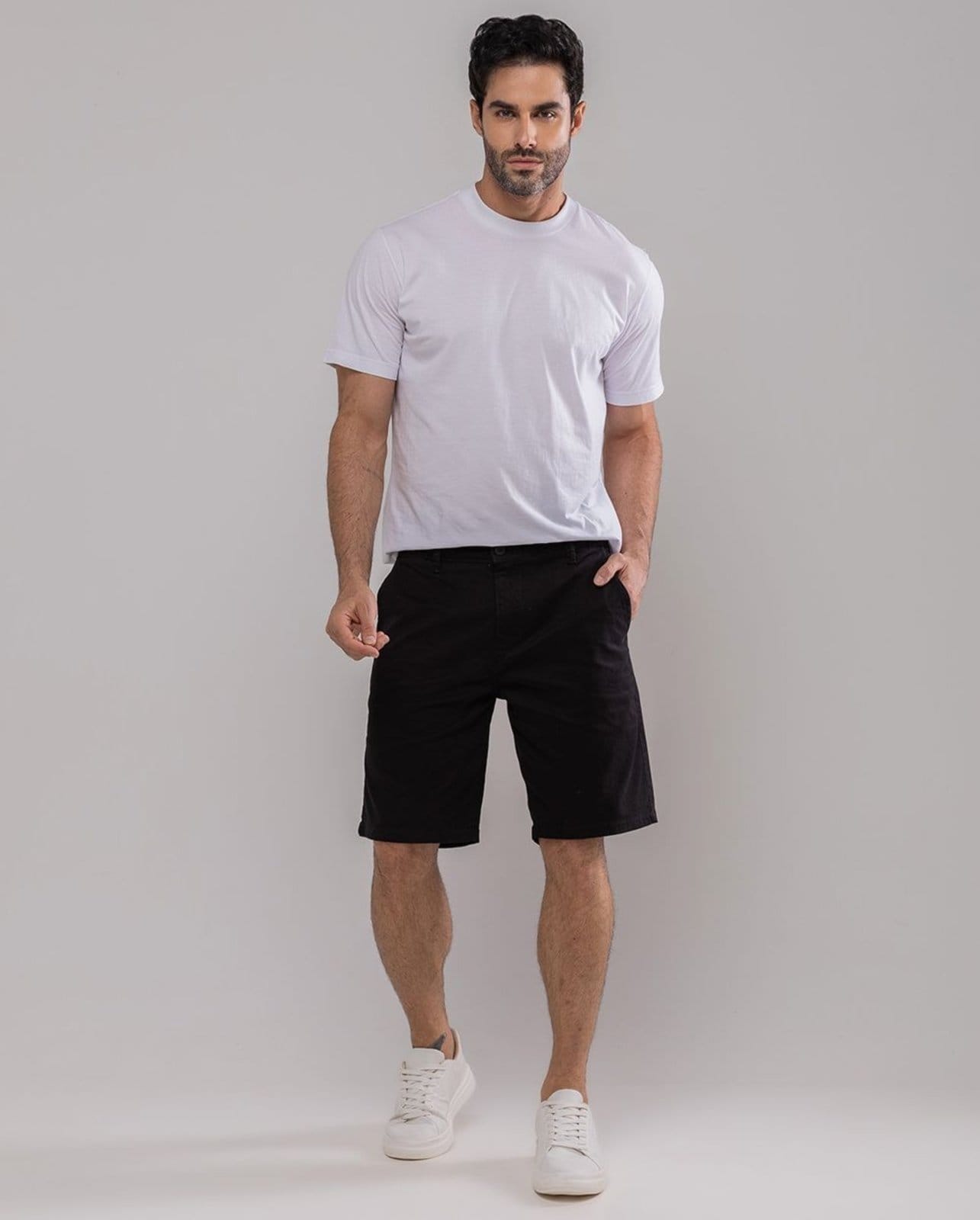 Bermuda Masculina Chino 11100