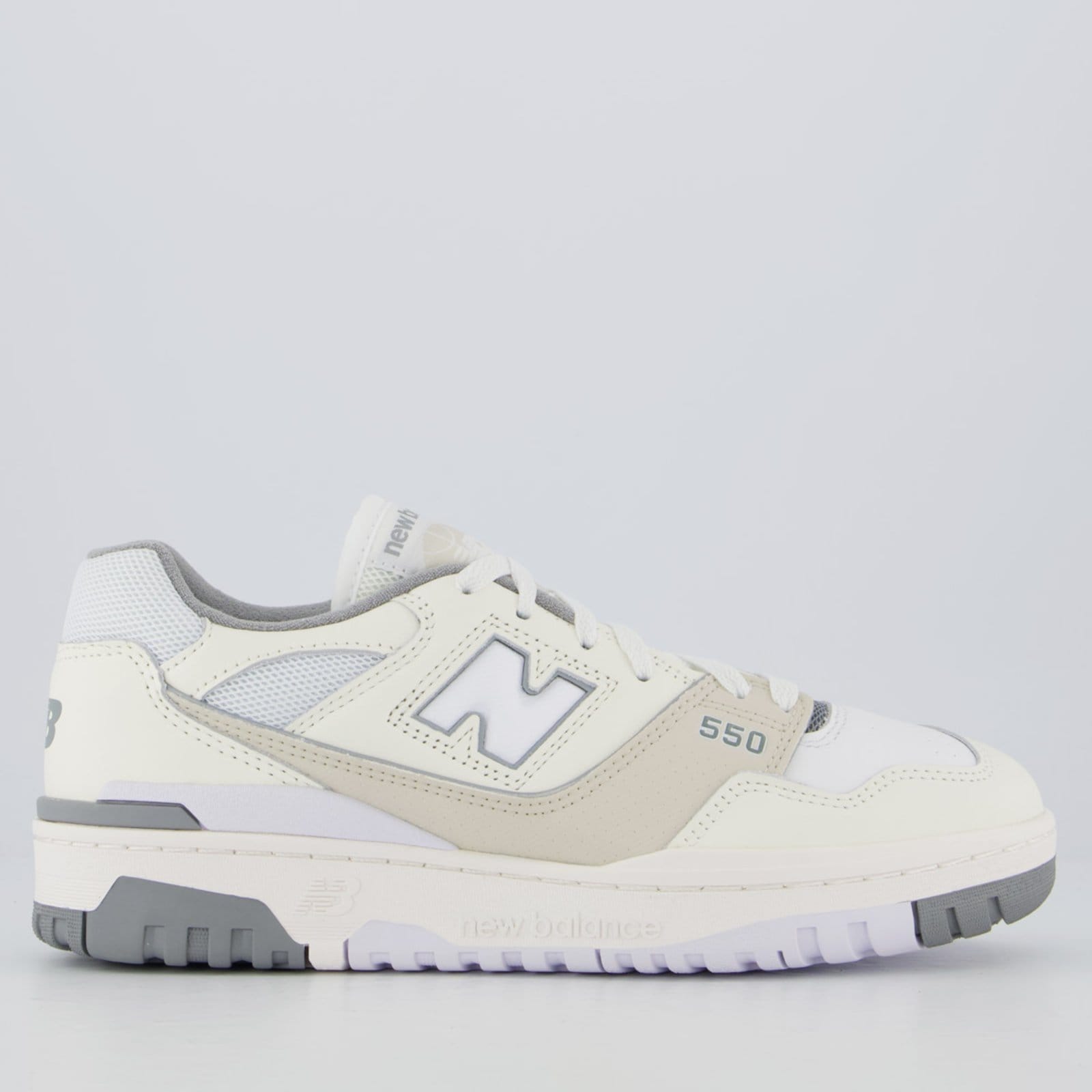 Vista principal Tênis New Balance 550 e Bege New Balance branco