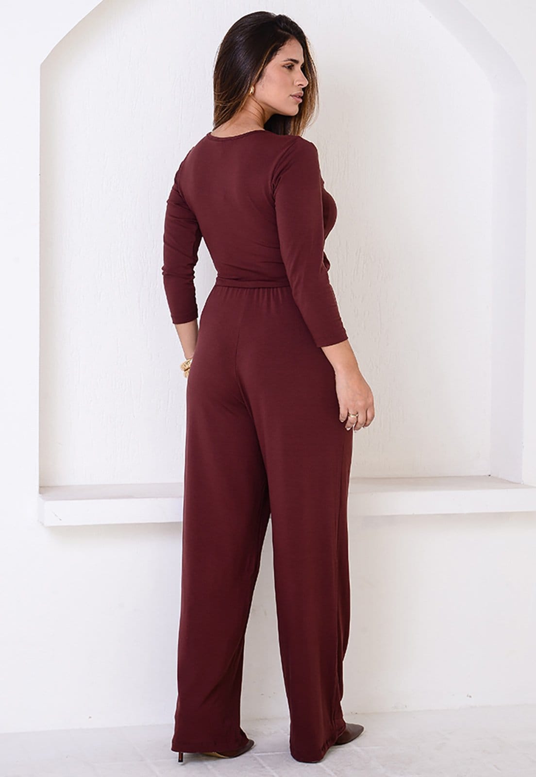 Vista 2 Macacão Pantalona Decote Transpassado BBonnie Florence BBonnie marrom