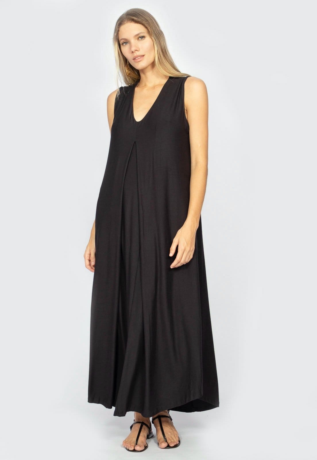 Vista 2 Vestido Longo Acará Malha Amazonia Vital o Amazonia Vital preto