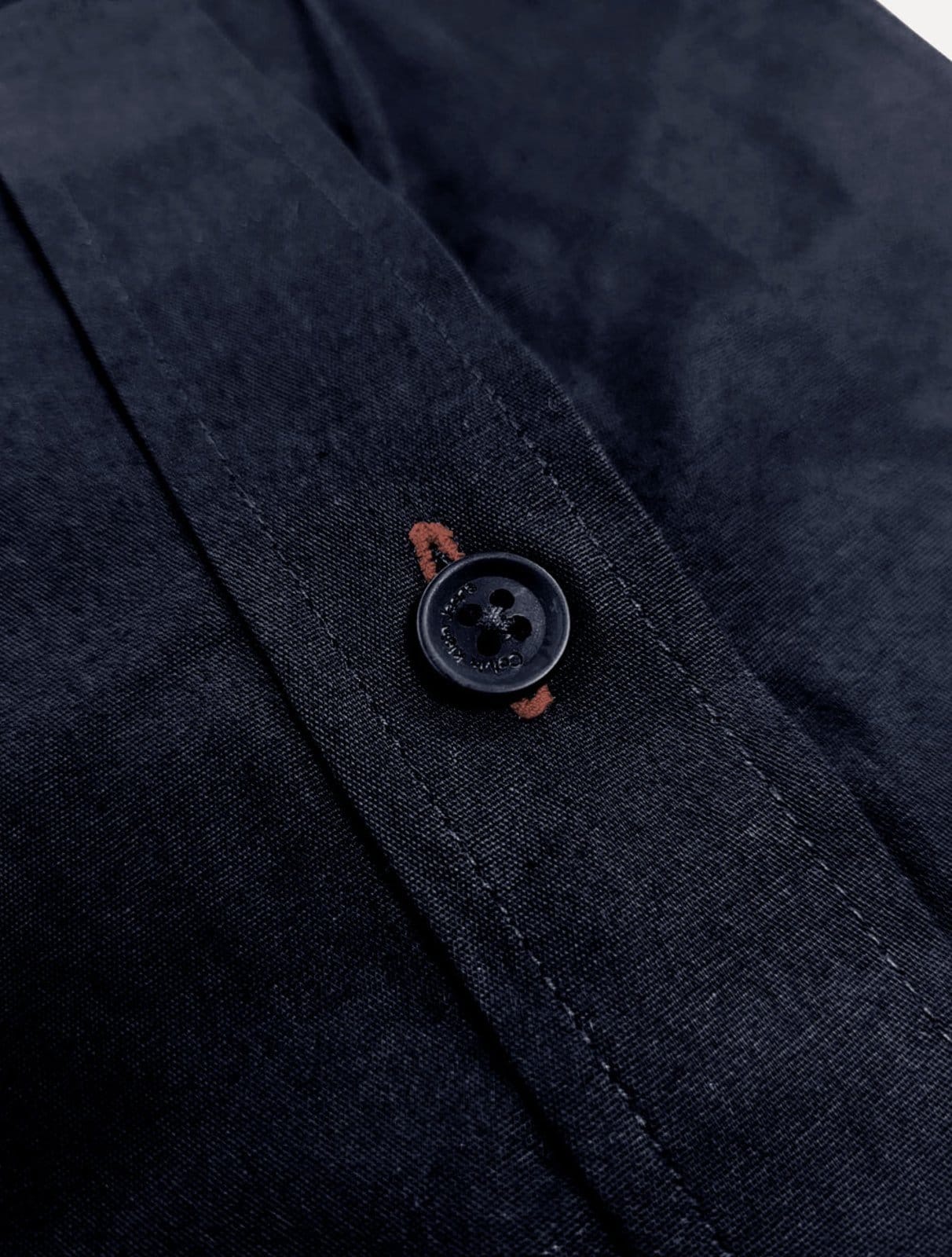 Vista 2 Camisa Calvin Klein Jeans Regular Plain Grey Logo Azul Marinho Calvin Klein azul marinho grey