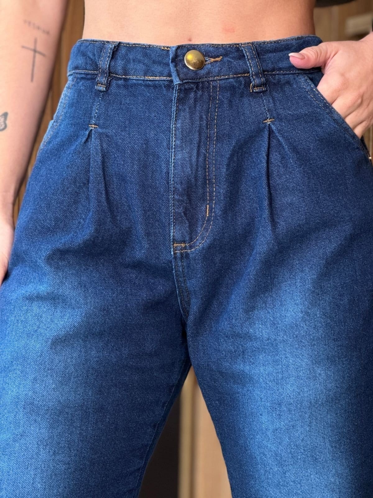 Vista 2 Calça Patria Brasil Mom Feminina Cintura Alta Premium Patria Brasil azul/jeans